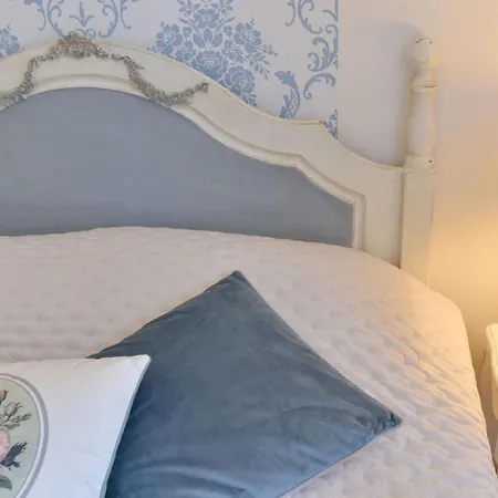 Chateau De Chaussy Holiday home