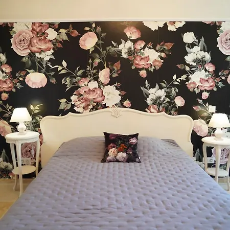 Chateau De Chaussy Holiday home *