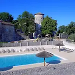 Chateau De Chaussy רויומס