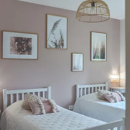 Chateau De Chaussy Holiday home *